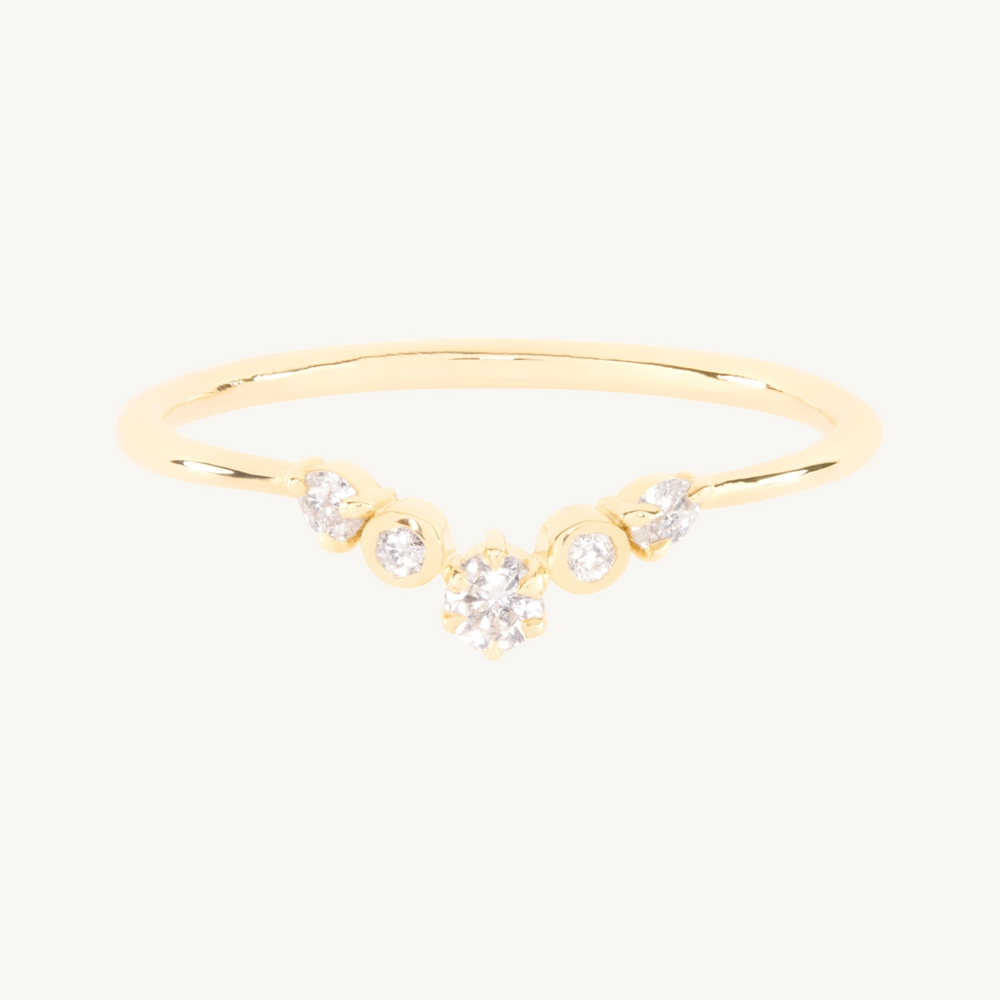 Astra Curved Diamond Band