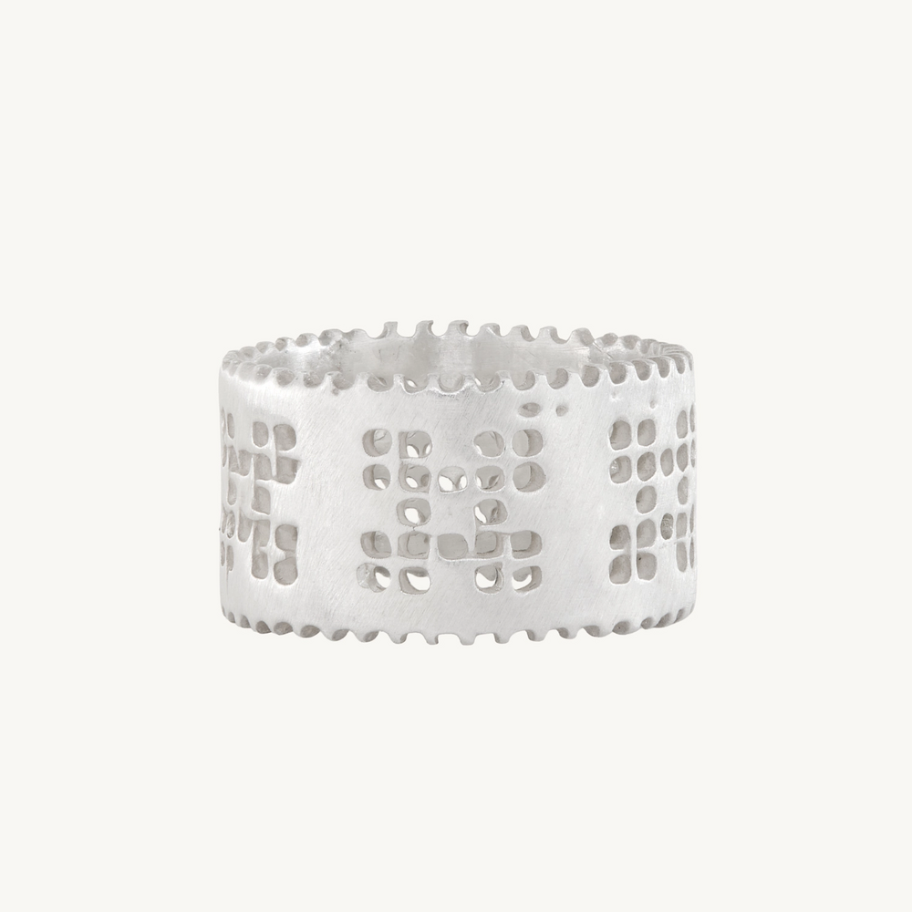 Weaver's Ring