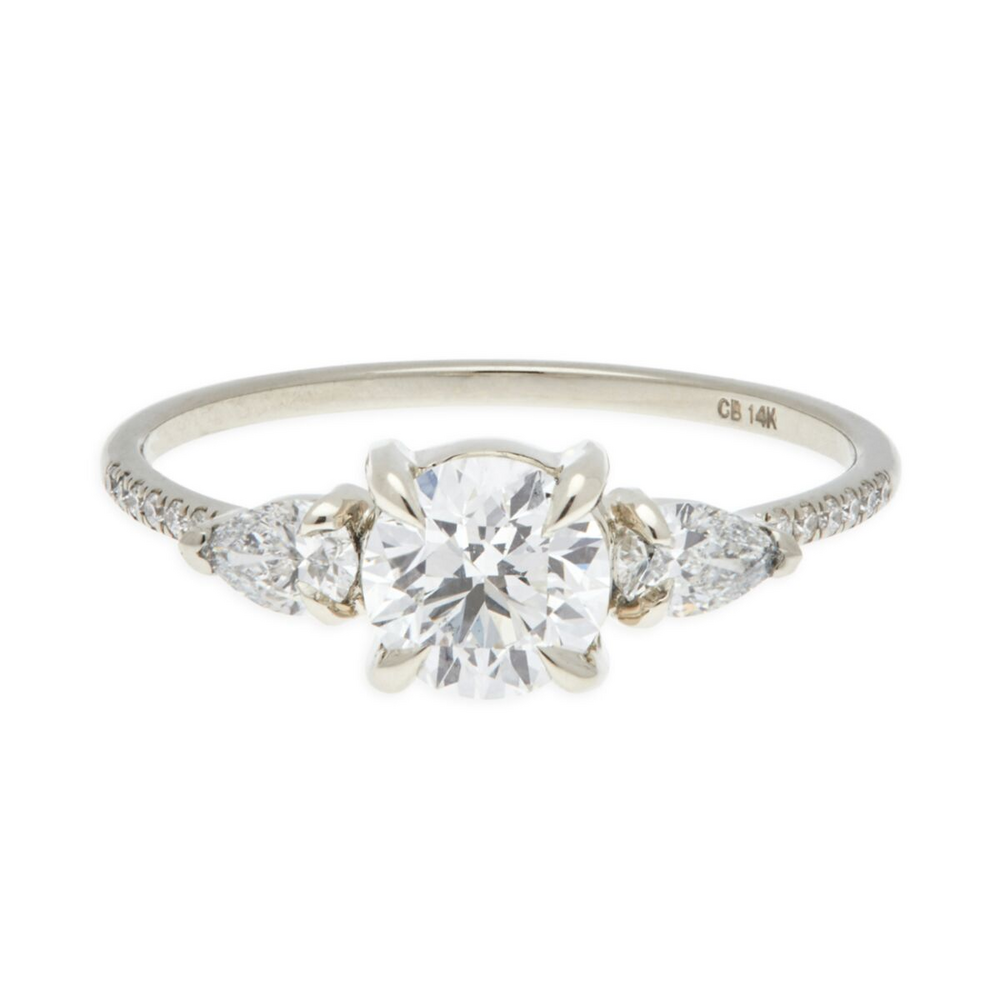 Violette The Swan Supreme Lab-Grown Diamond Ring