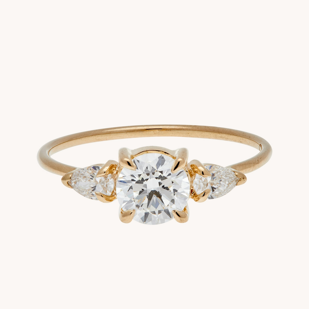 Violette The Swan Lab-Grown Diamond Ring