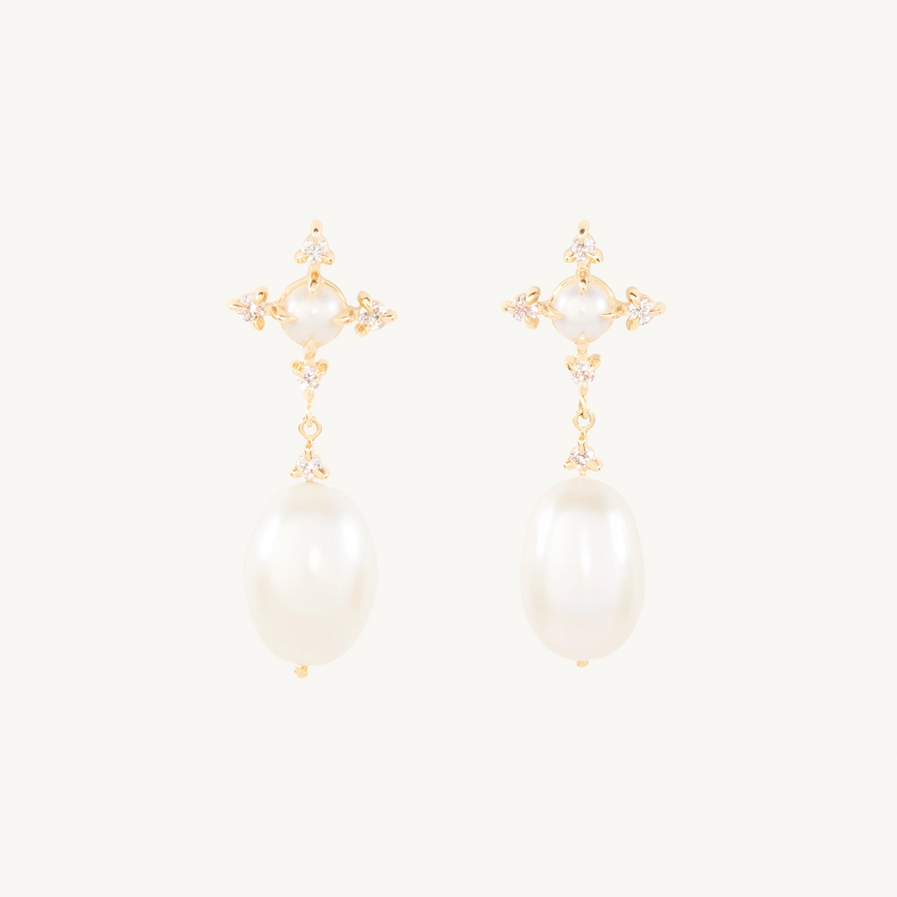 Pearl Moonflower Earrings (Pair)