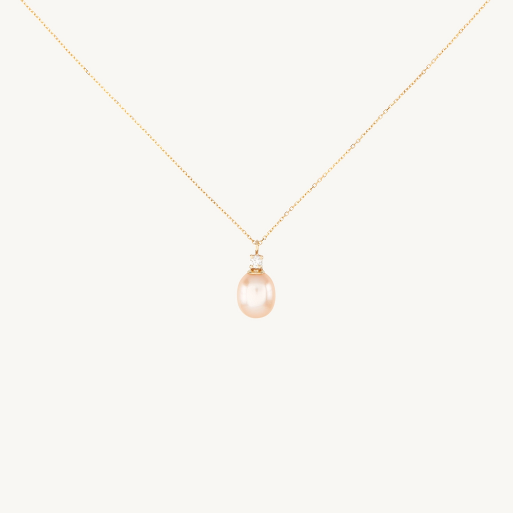 Pearl And White Diamond Necklace