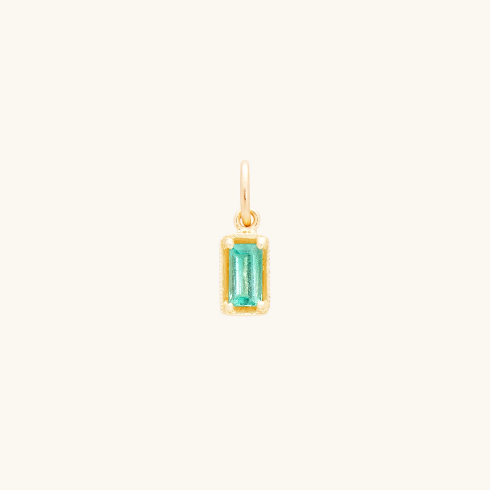 Leone Emerald Charm