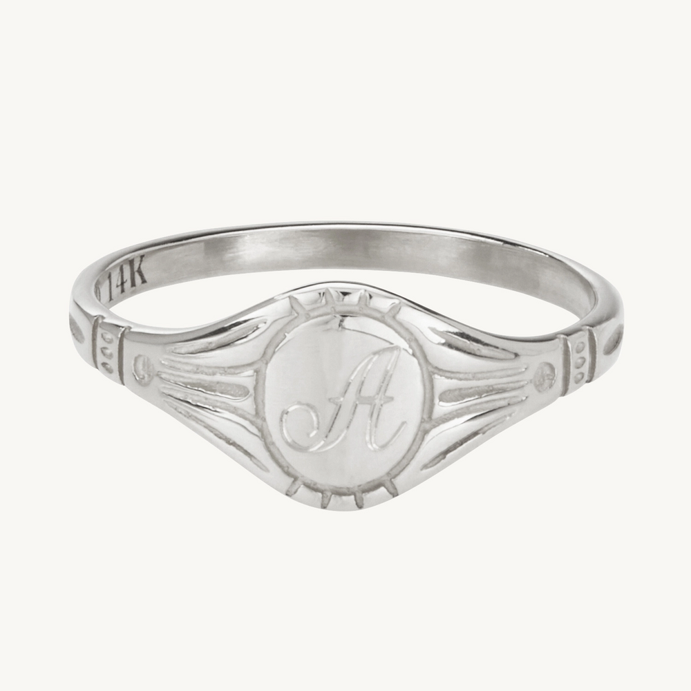 Grand Cygnet Ring, Silver