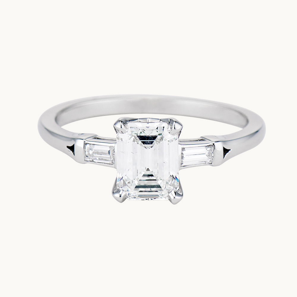 Cygnus Diamond Ring
